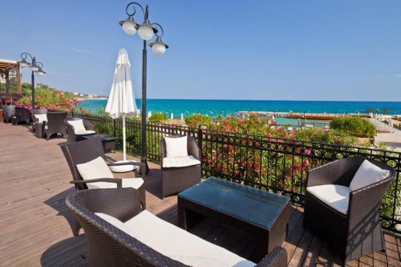 Ada Beach Hotel Kyrenia  Exterior photo