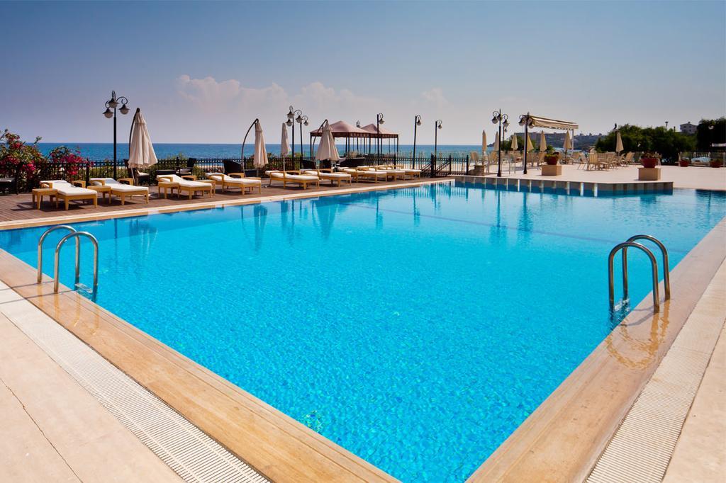 Ada Beach Hotel Kyrenia  Exterior photo
